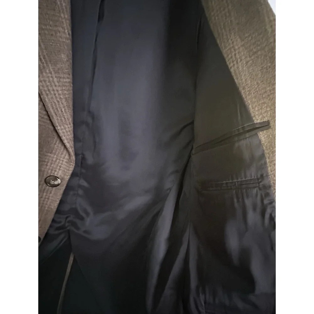 Jos A Bank 100% Camel Hair Tan Check Blazer Traveler's Collection Sport Coat 42R